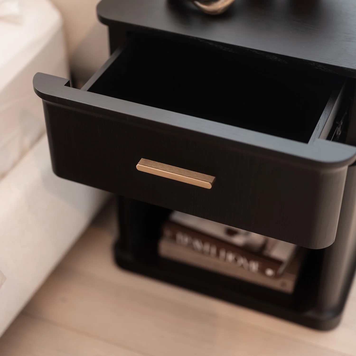 Aira 1 Drawer Bedside - Ebony - Image 5