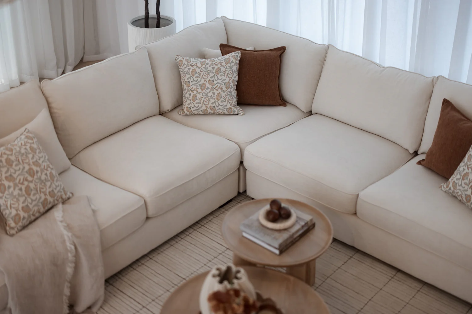 Avoca Corner Lounge - Image 5