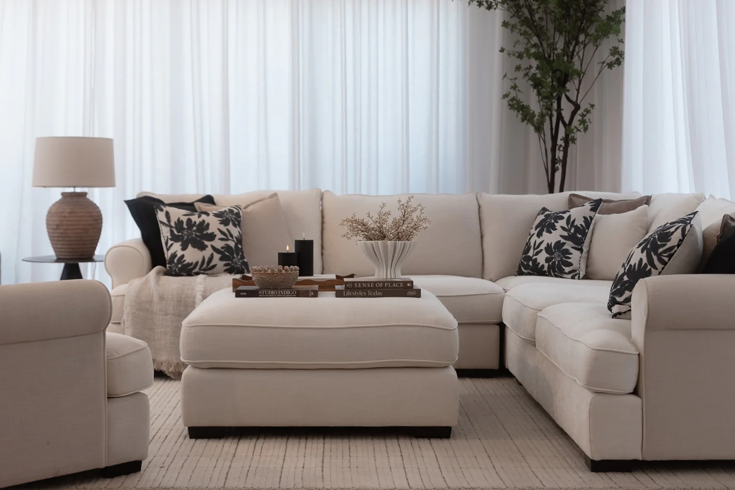 Avoca Ottoman - Image 3