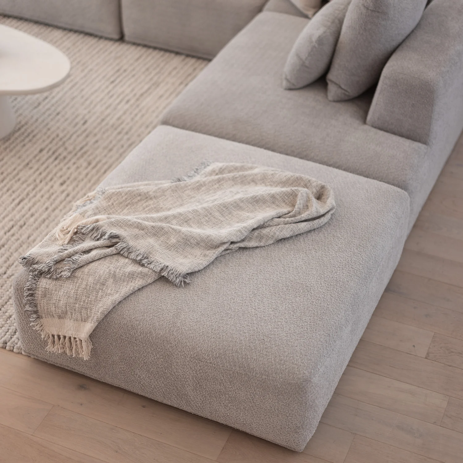 Axel Family Suite - Grey Gum - Image 8