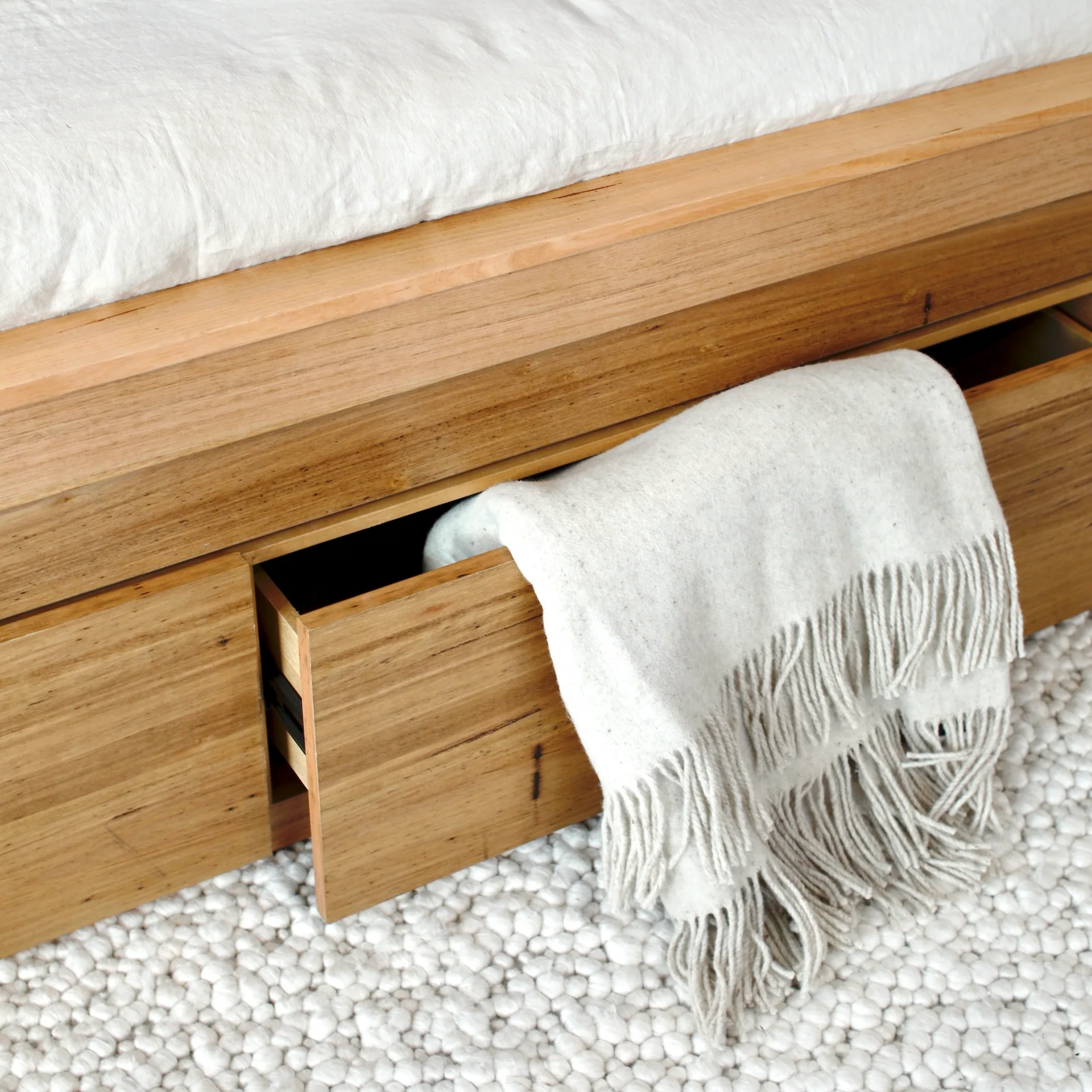 Bondi 3 Piece Bedroom Suite - Image 7