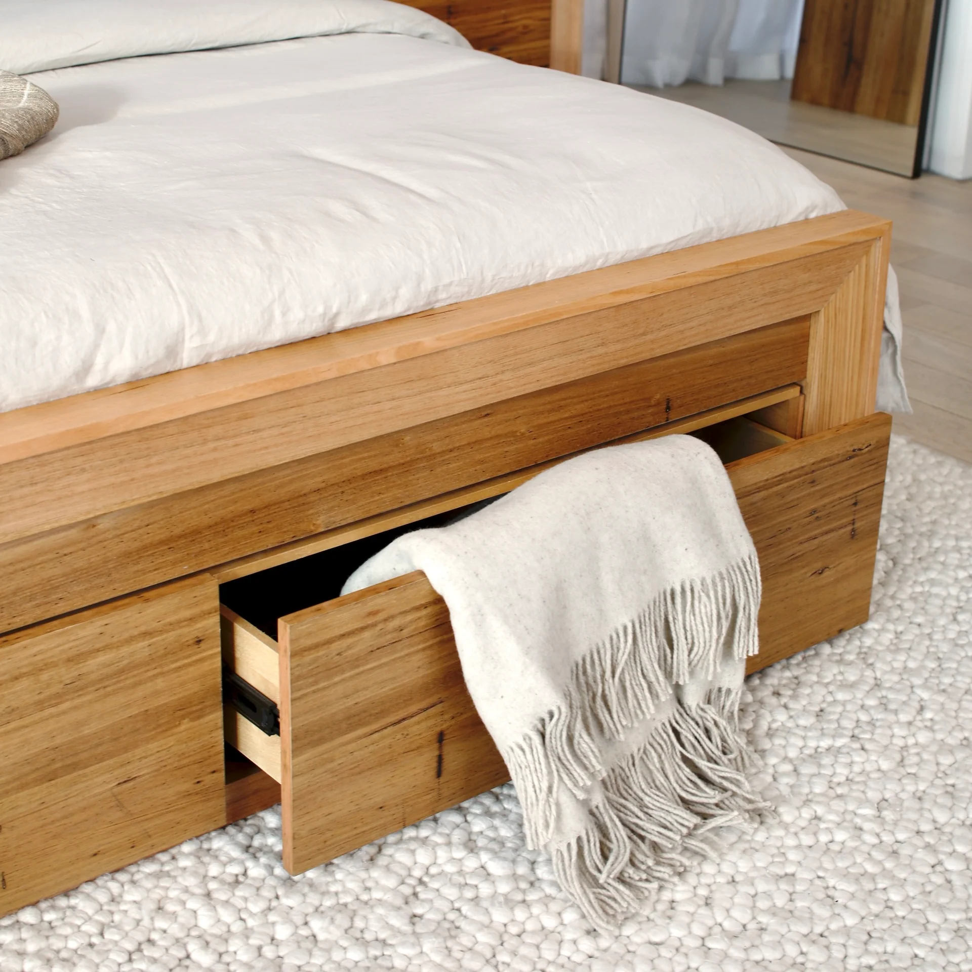 Bondi 4 Piece Bedroom Suite - Image 7