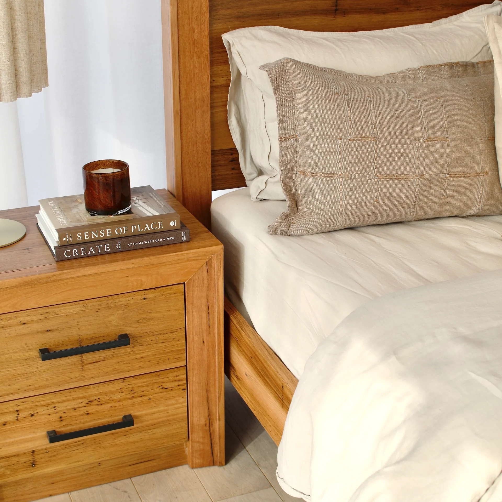 Bondi Bedside - Image 4