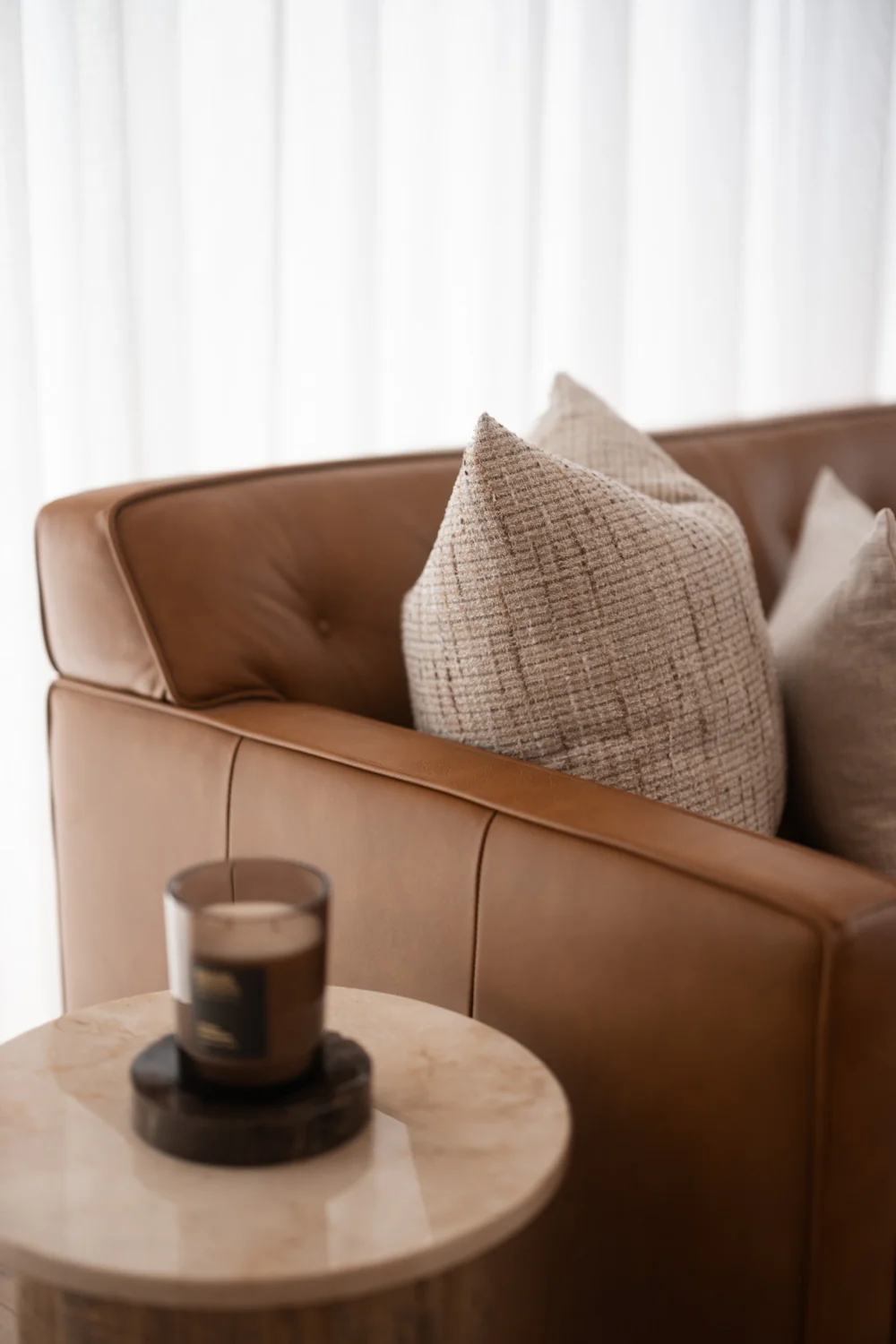 Chiswick Leather 3 Seater Sofa - Image 7