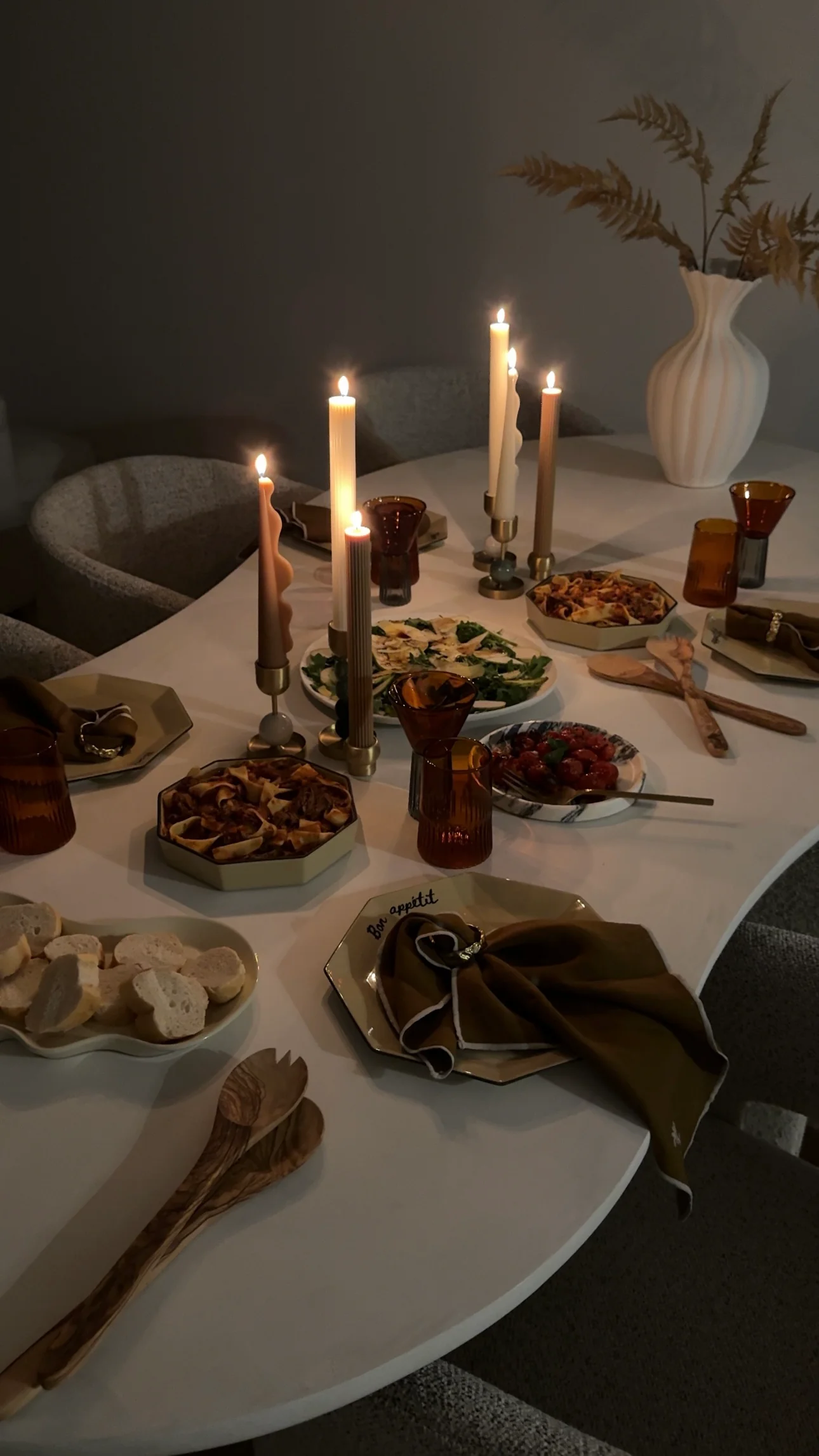 Iliad 2400 Dining Table - White - Image 3