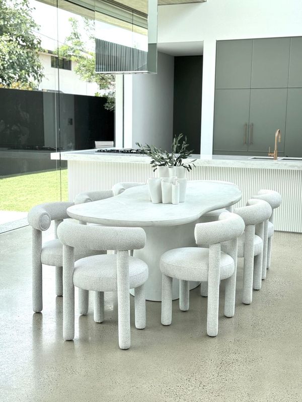 Iliad 2400 Dining Table - White - Image 5