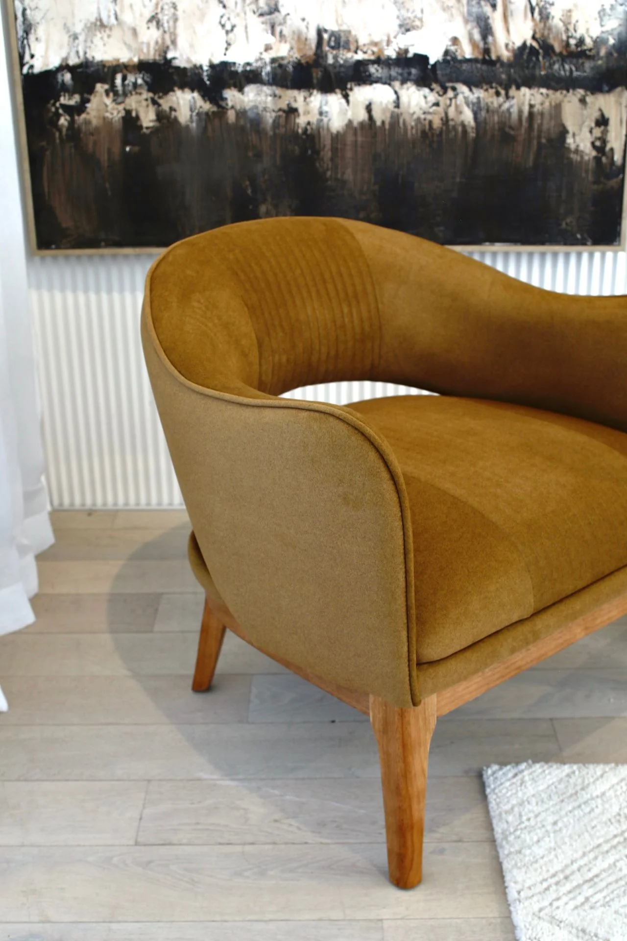 Lisbon Armchair - Image 4