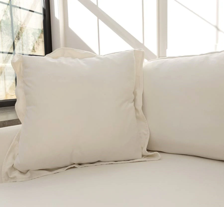 Luna Waterproof 3 Seater - Image 5