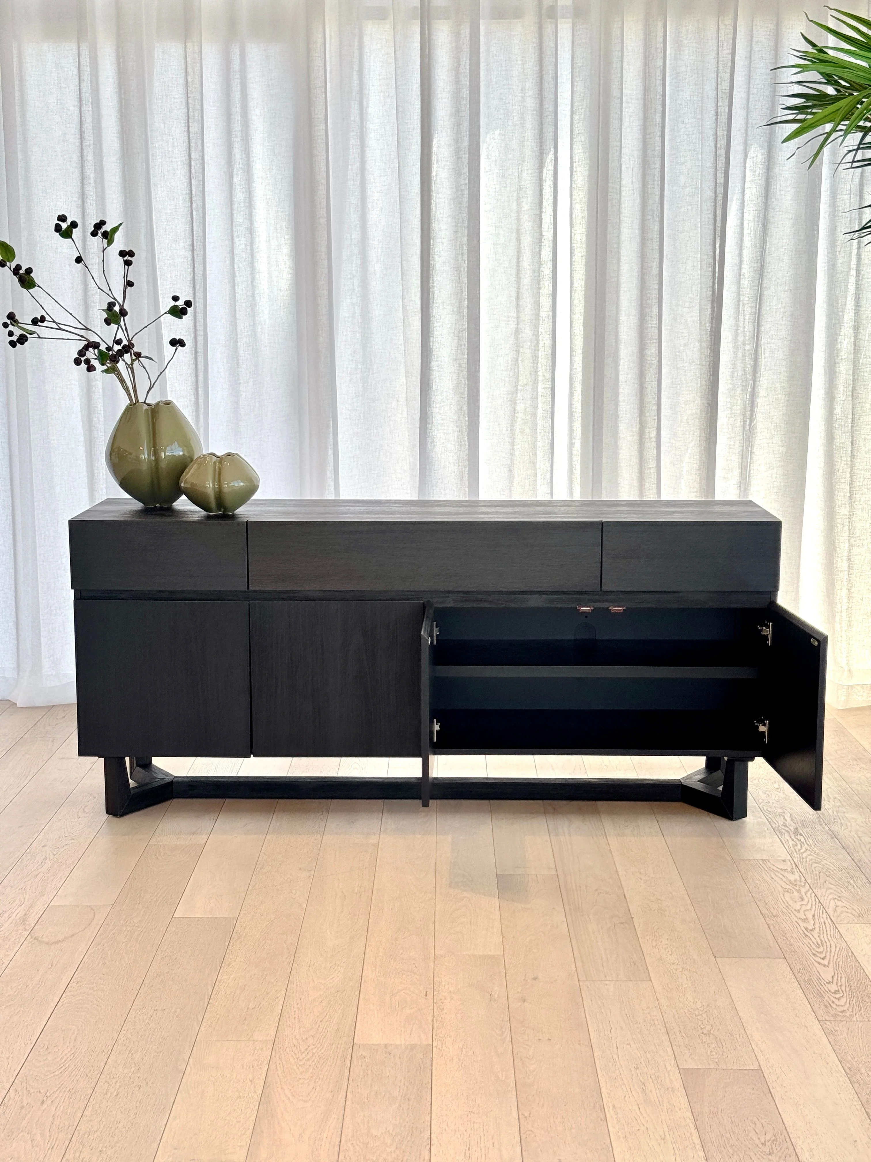 Marcelo 4 Door 3 Drawer Sideboard - Image 3