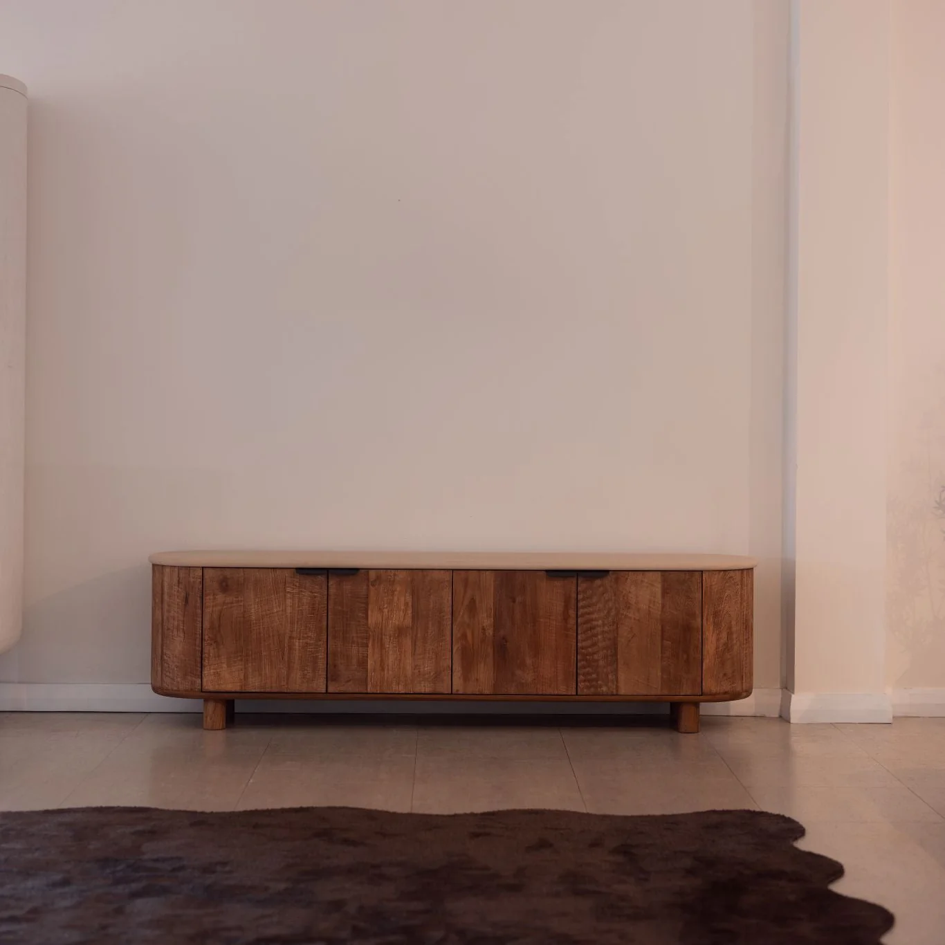 Panama 4 Door Entertainment Unit - Image 3