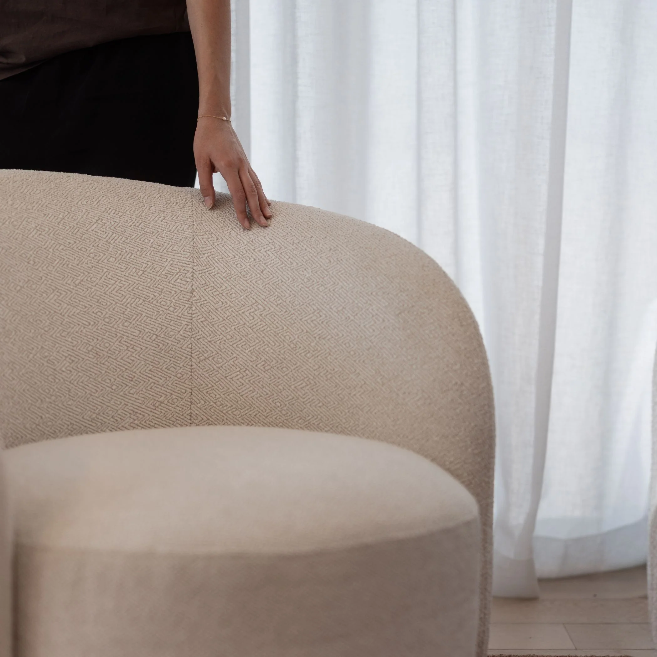 Rae Swivel Armchair - Wheat - Image 6