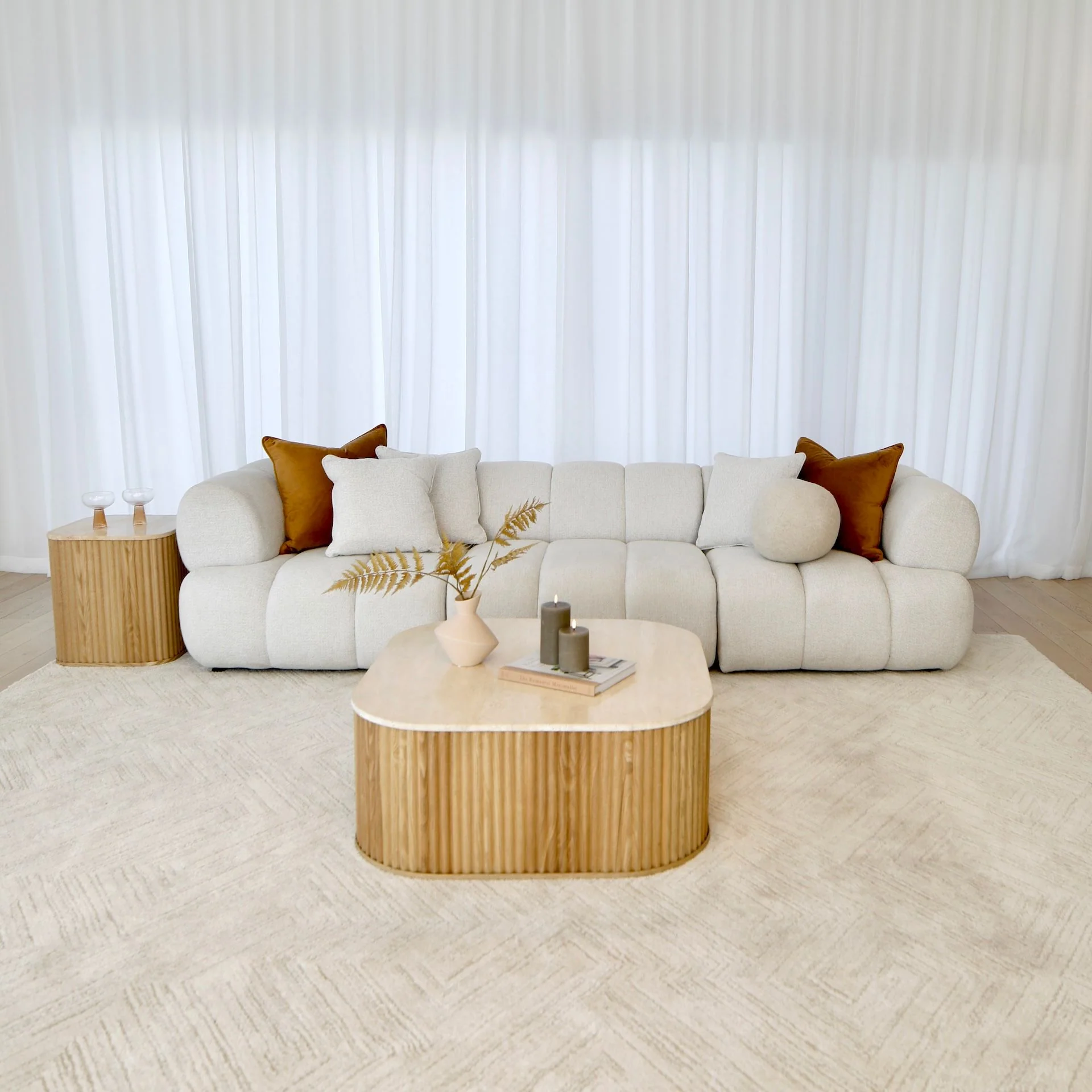 Savannah 3 Seater - Vanilla - Image 4