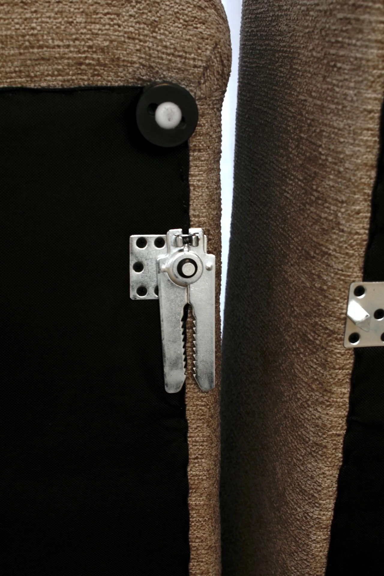 Savannah 3 Seater with Chaise - Almond - Image 6