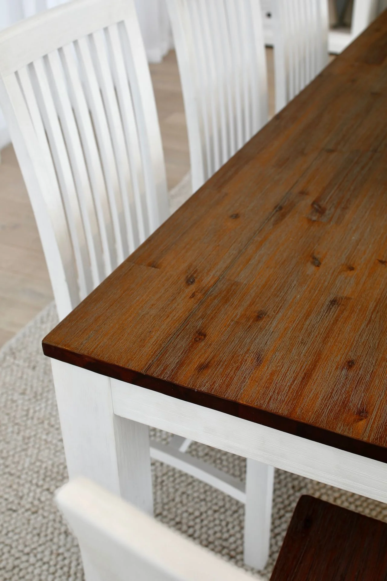 Surrey Dining Table - Image 5