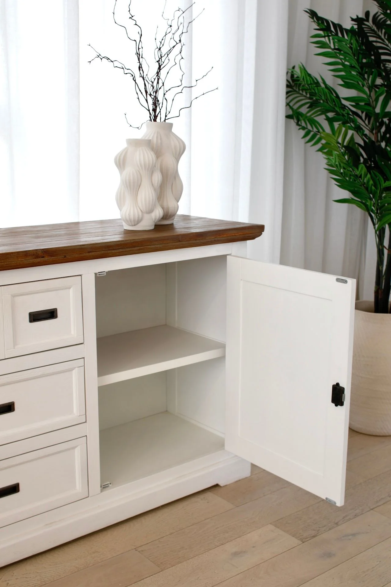 Surrey Sideboard (Large) - Image 5