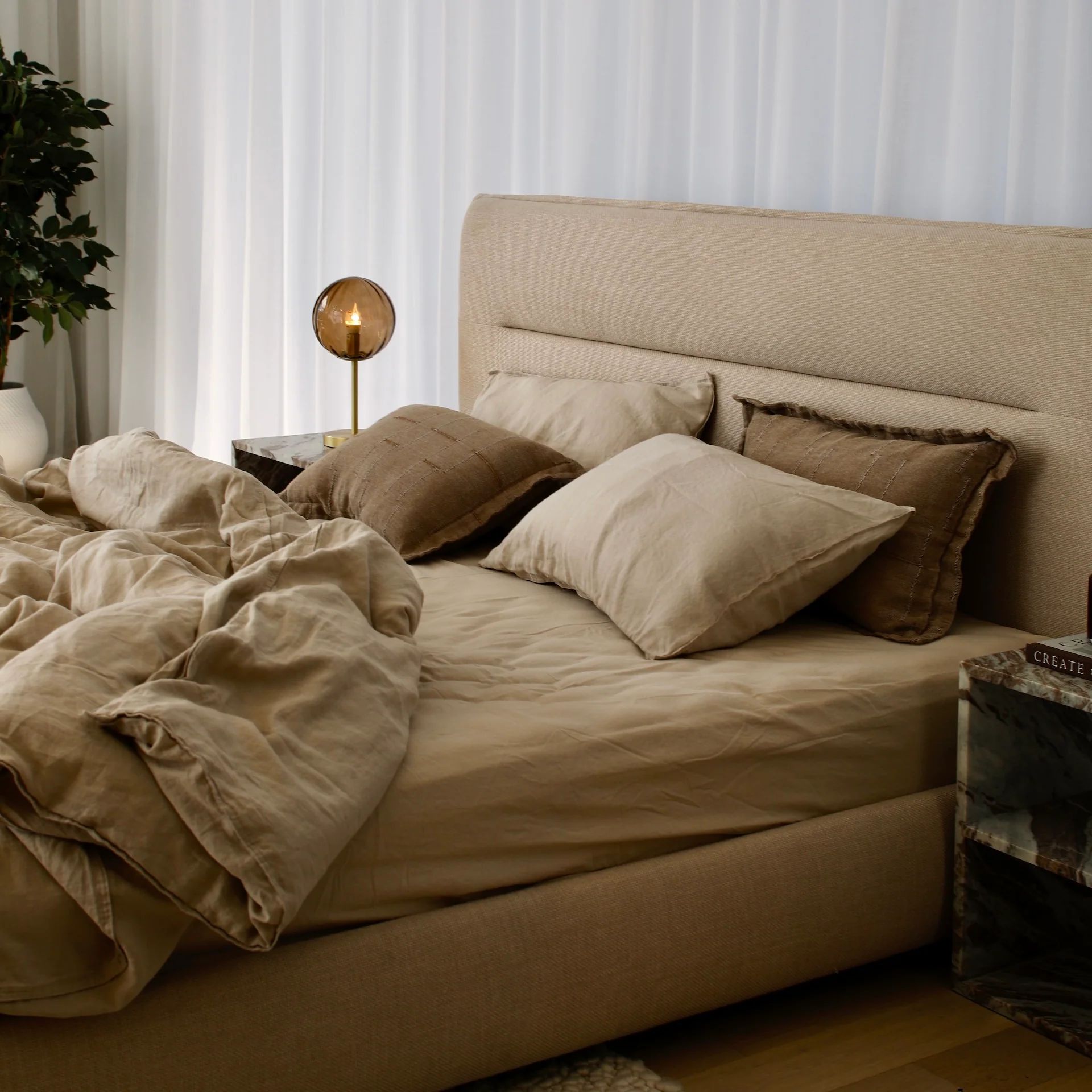 Valonz Bed - Image 5