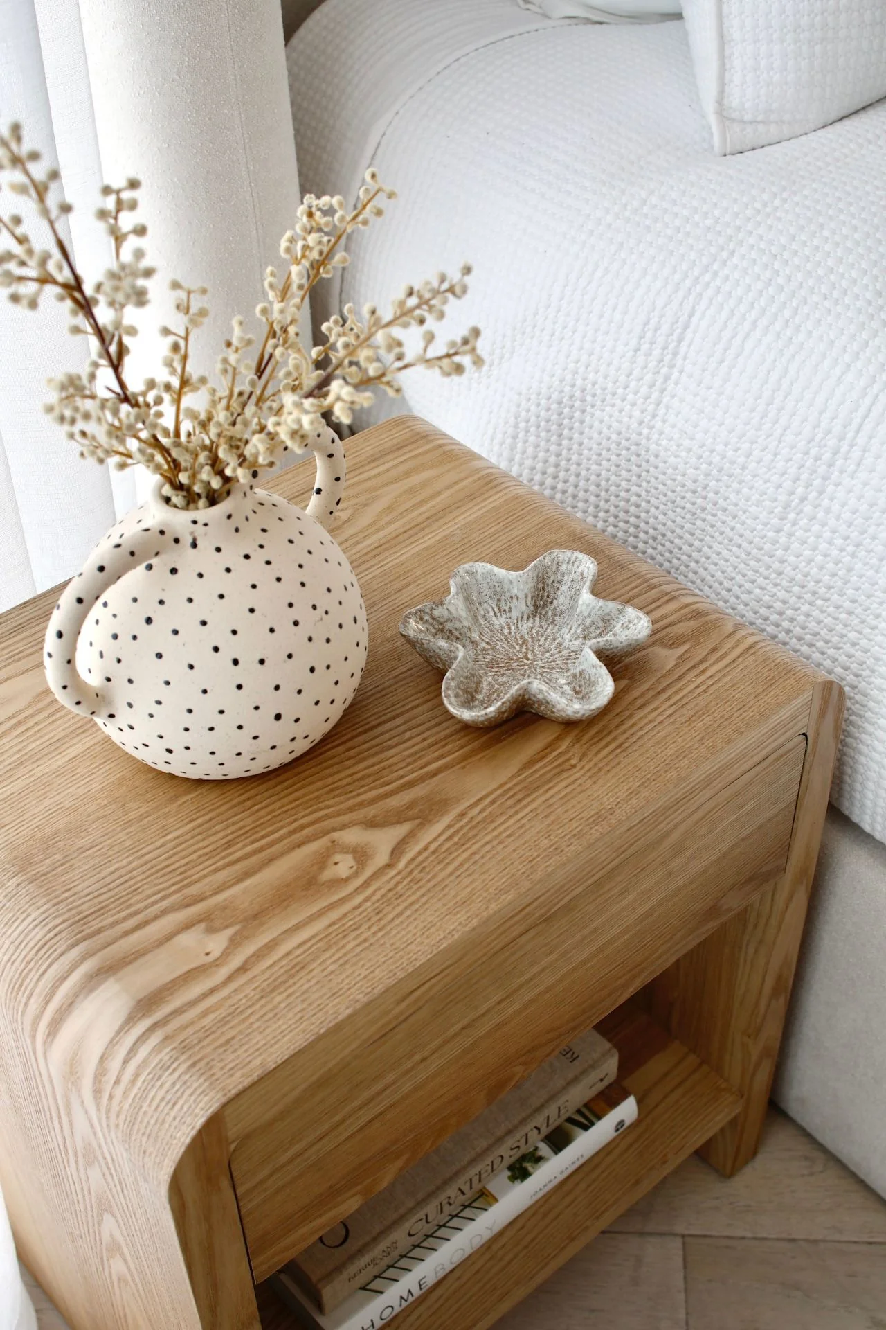 Venn Bedside Table - Oak - Image 4