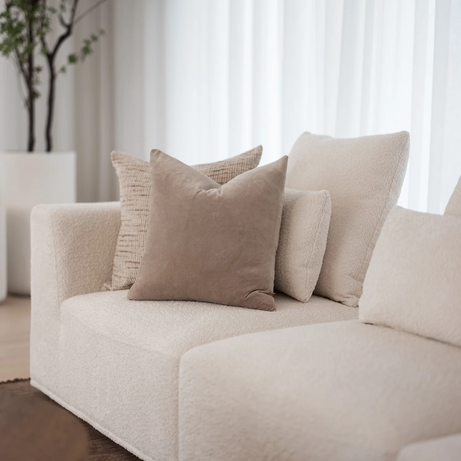 Verona 3 Seater - Cloud Optical - Image 9